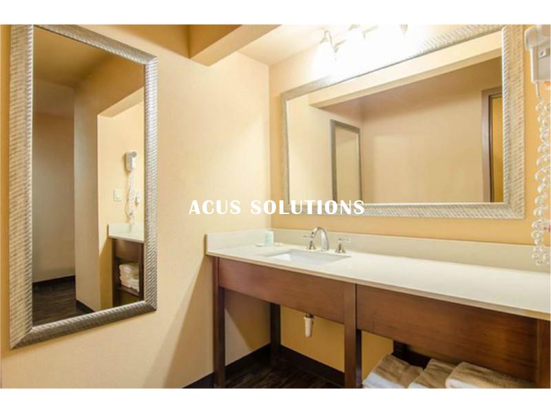 Comfort Inn and Suites Vanity