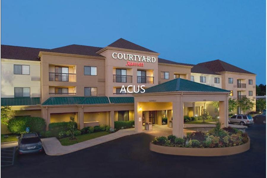 Courtyard by Marriott 